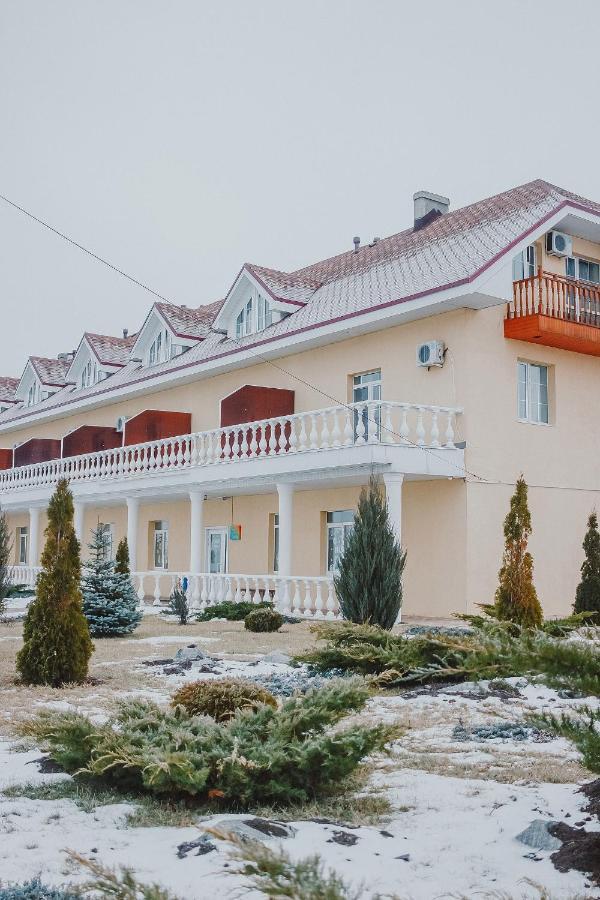 Khvalynskaya Zhemchuzhina Hotel Bagian luar foto